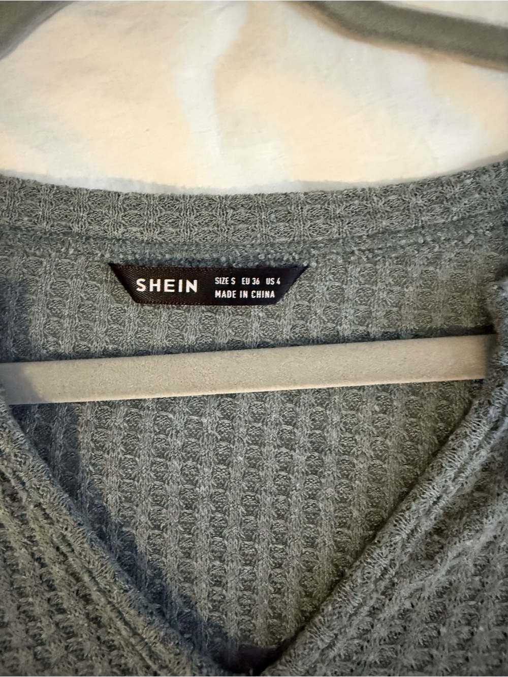 SHEIN Women’s Grey Waffle Knit Cropped Sweater